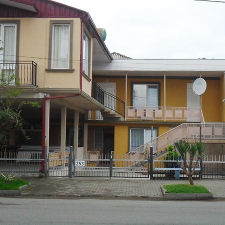 Guest House Nika Kobuleti Zewnętrze zdjęcie